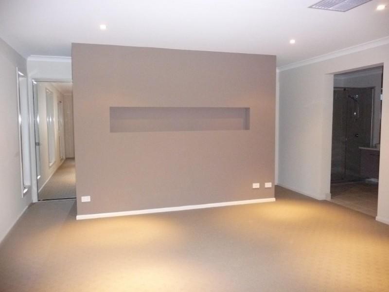 25 Whitewater Court, Sandhurst VIC 3977