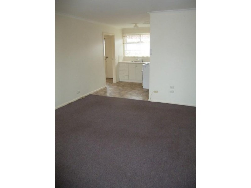 1/29 Embankment Grove, Chelsea VIC 3196