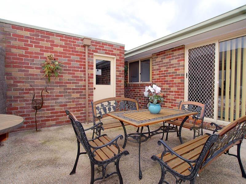 2 Cypress Court, Chelsea VIC 3196