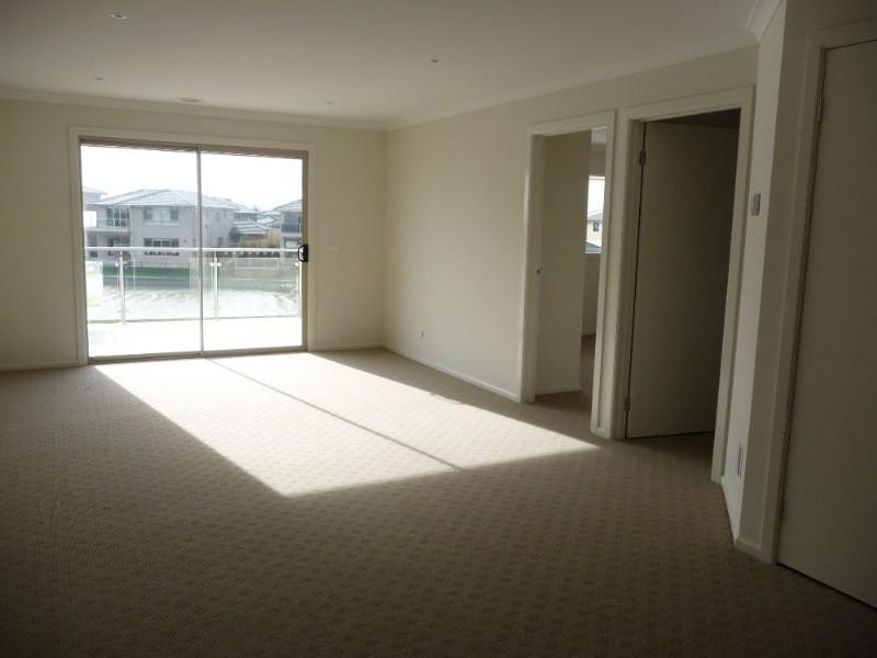 24 Mashie Terrace, Sandhurst VIC 3977