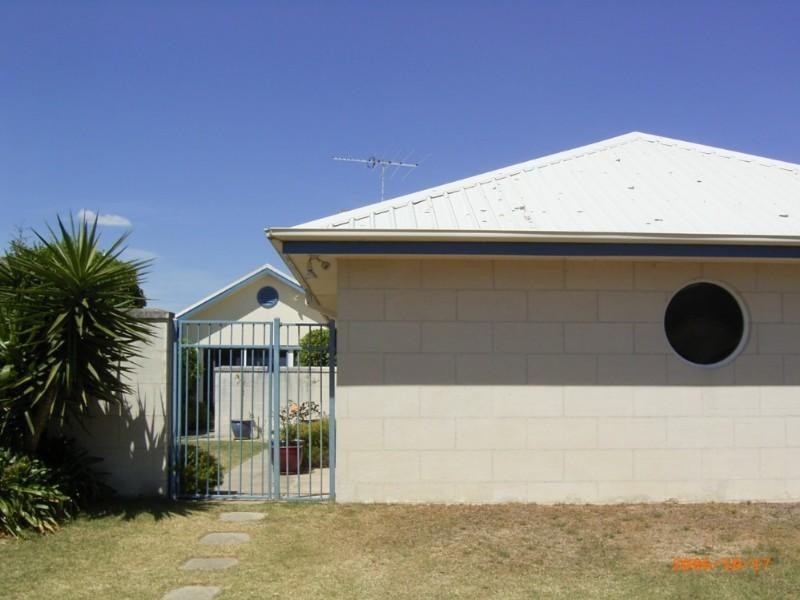 14 Mascot Avenue, Bonbeach VIC 3196