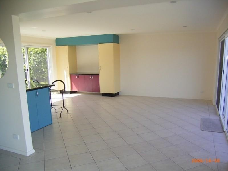 14 Mascot Avenue, Bonbeach VIC 3196