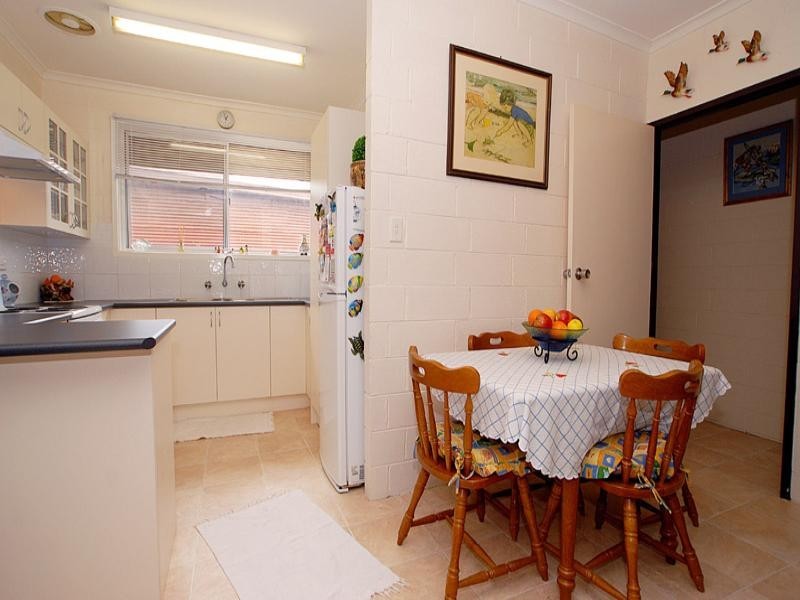 3/5 Swan Walk, Chelsea VIC 3196