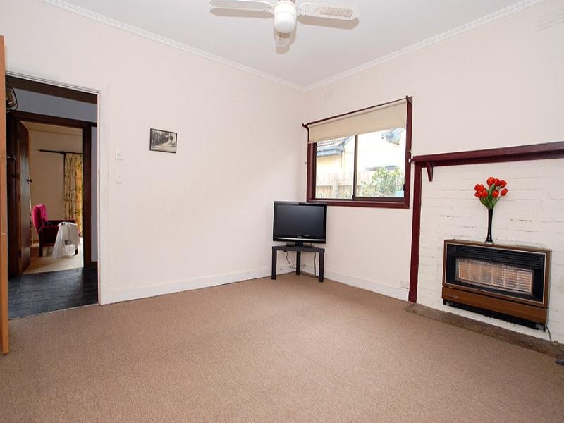 12 Fifth Avenue, Aspendale VIC 3195