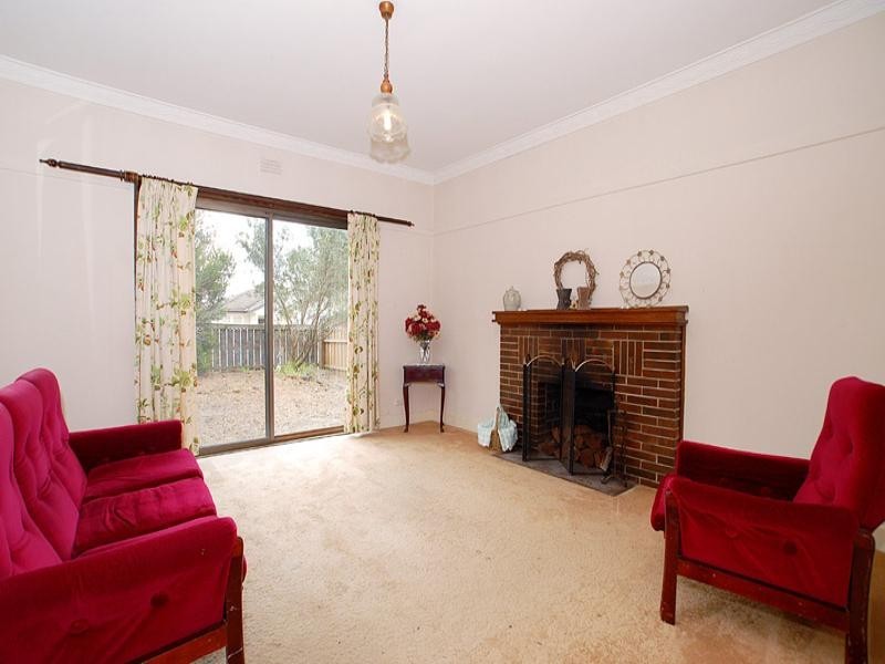 12 Fifth Avenue, Aspendale VIC 3195