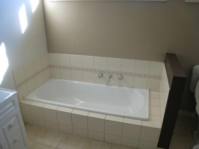 122 Austin Road, Seaford VIC 3198