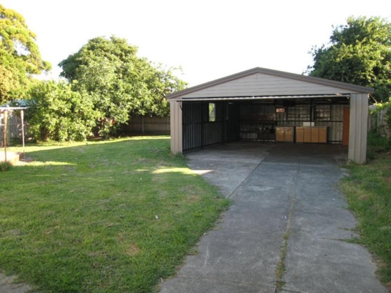 122 Austin Road, Seaford VIC 3198