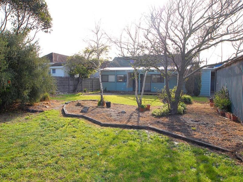 20 Berry Avenue, Edithvale VIC 3196