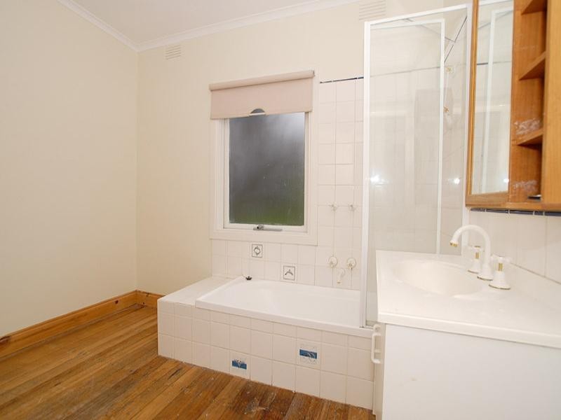 28 Bridges Avenue, Edithvale VIC 3196