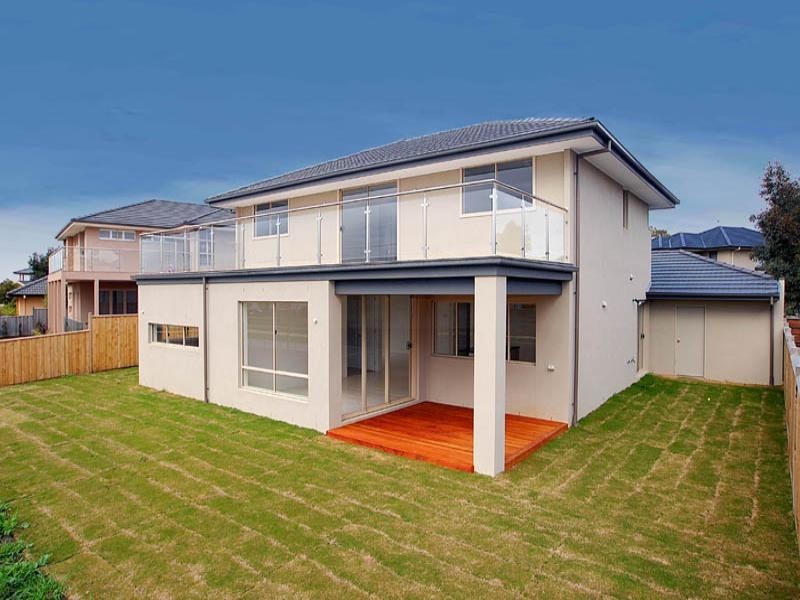 24 Mashie Terrace, Sandhurst VIC 3977