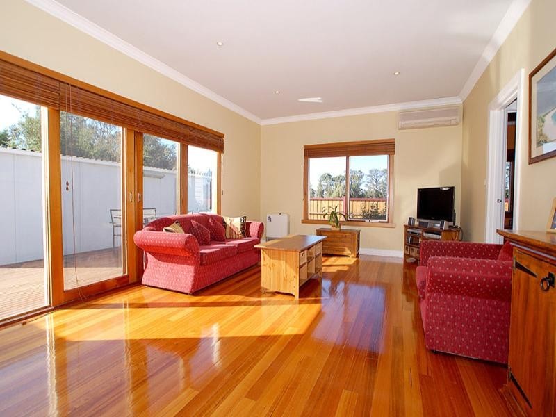 76 Bondi Road, Bonbeach VIC 3196