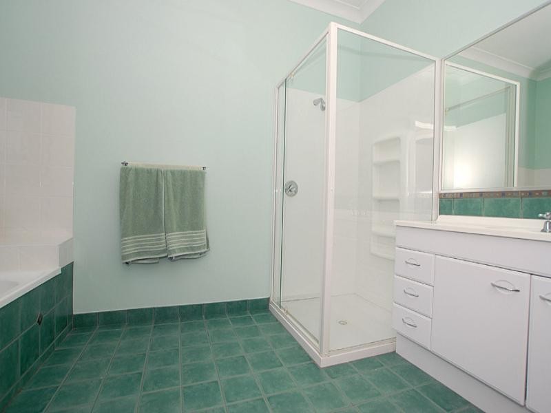 76 Bondi Road, Bonbeach VIC 3196