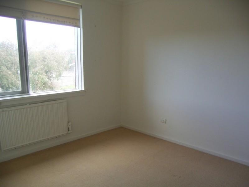 18/59-60 Nepean Highway, Seaford VIC 3198