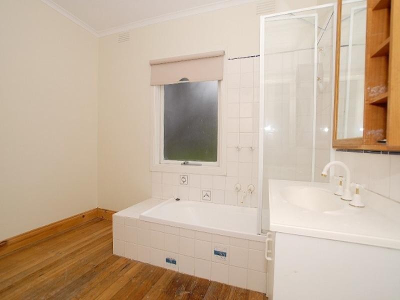 28 Bridges Avenue, Edithvale VIC 3196