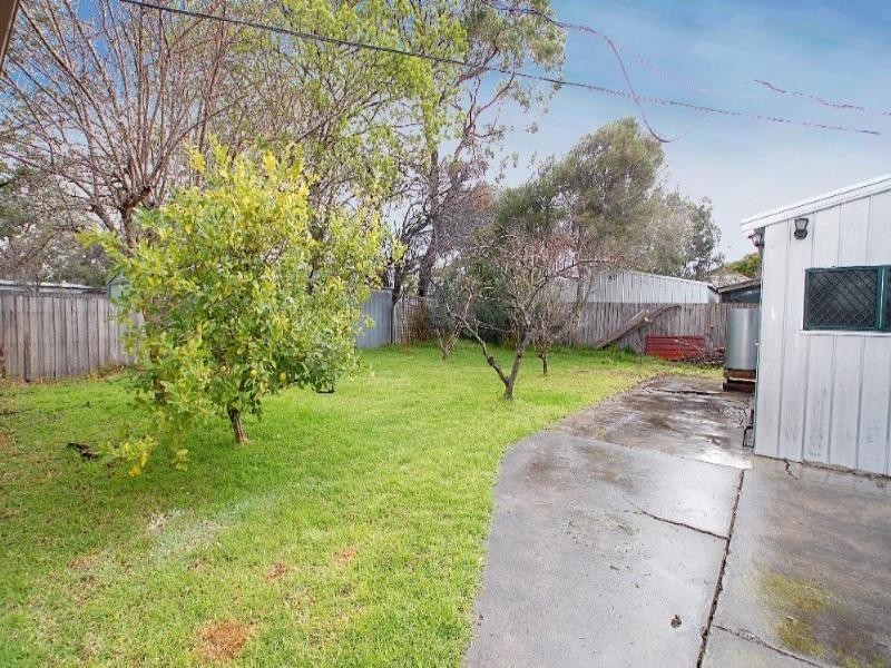 28A Bridges Avenue, Edithvale VIC 3196