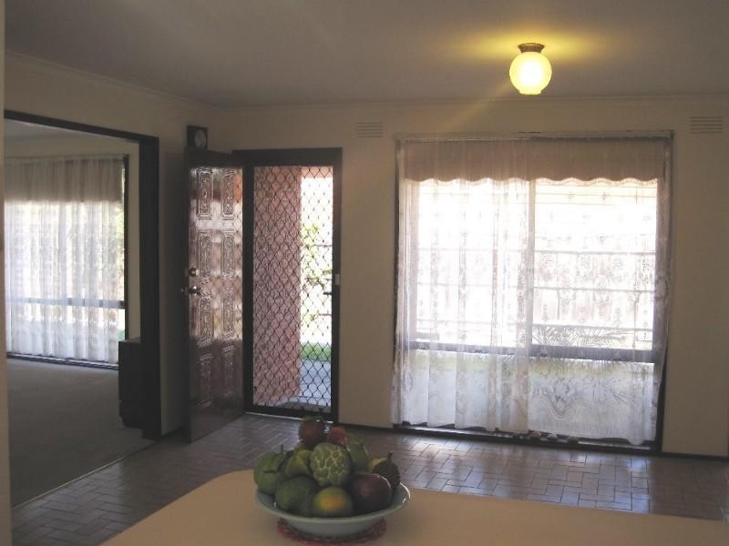 31 Catherine Avenue, Chelsea VIC 3196