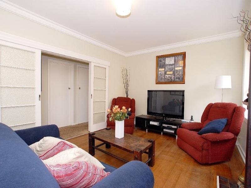 4 Broadway, Bonbeach VIC 3196