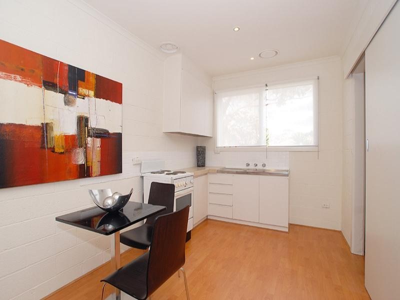 4/14 Carder Avenue, Seaford VIC 3198