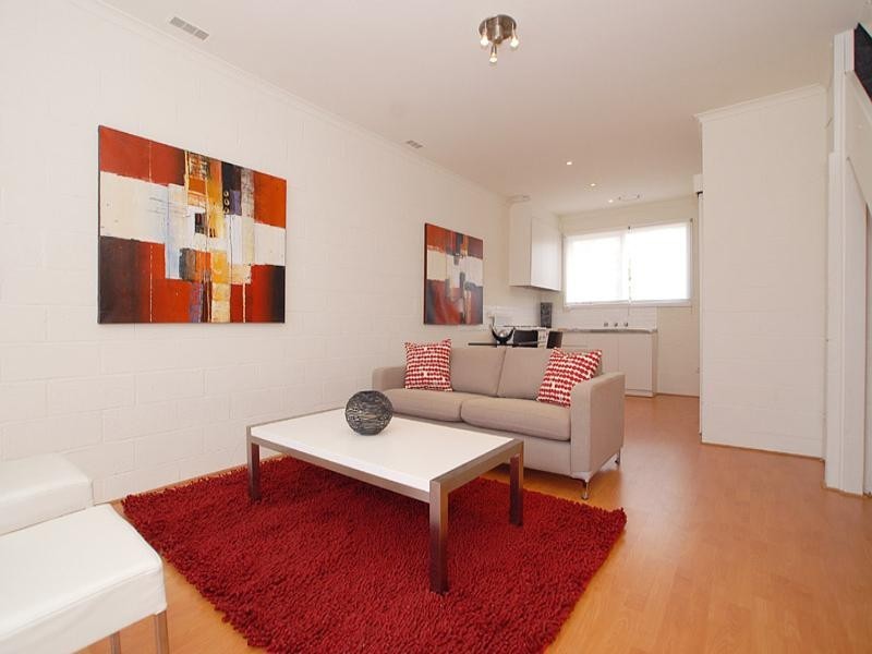 4/14 Carder Avenue, Seaford VIC 3198