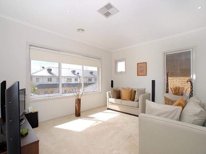 13 Ferrier Grove, Bonbeach VIC 3196