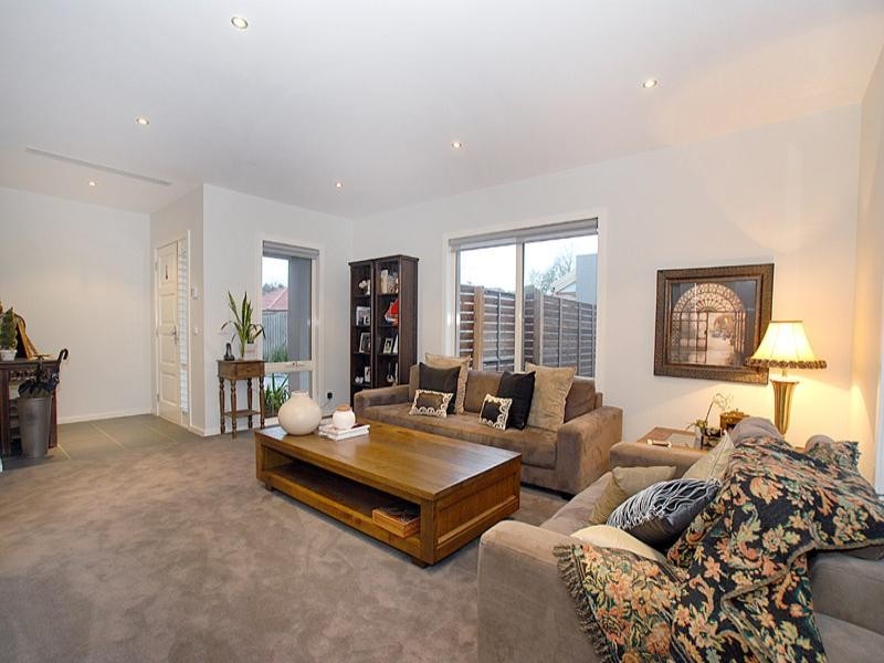 2/25 True Avenue, Carrum VIC 3197