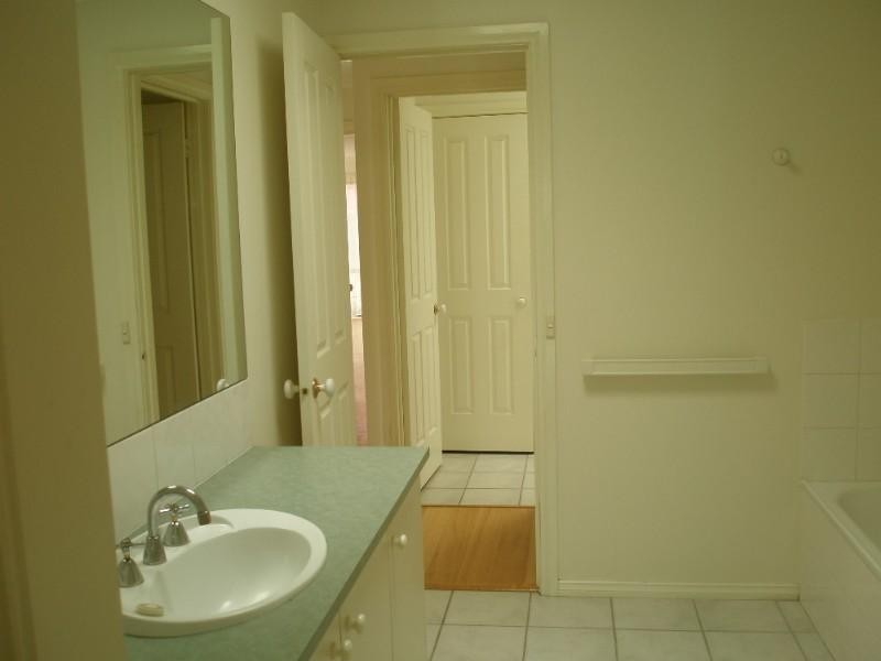 110 Argyle Avenue, Chelsea VIC 3196