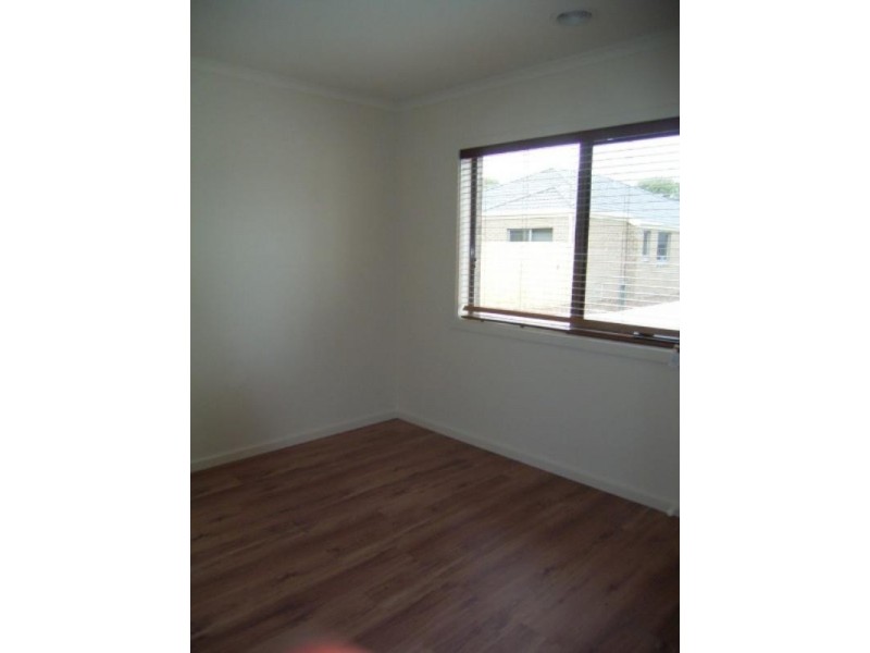 2/25-27 Austin Road, Seaford VIC 3198