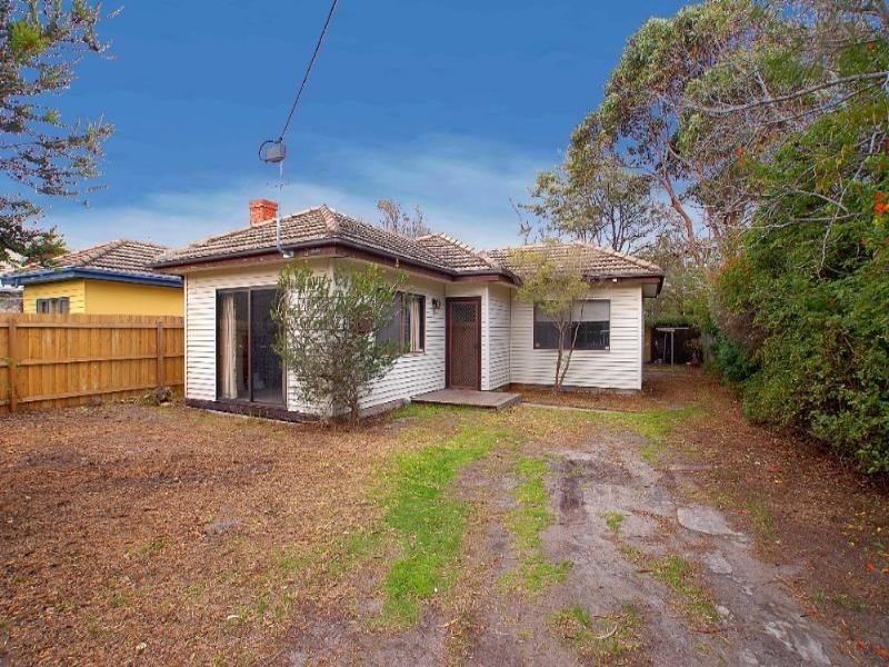 12 Fifth Avenue, Aspendale VIC 3195