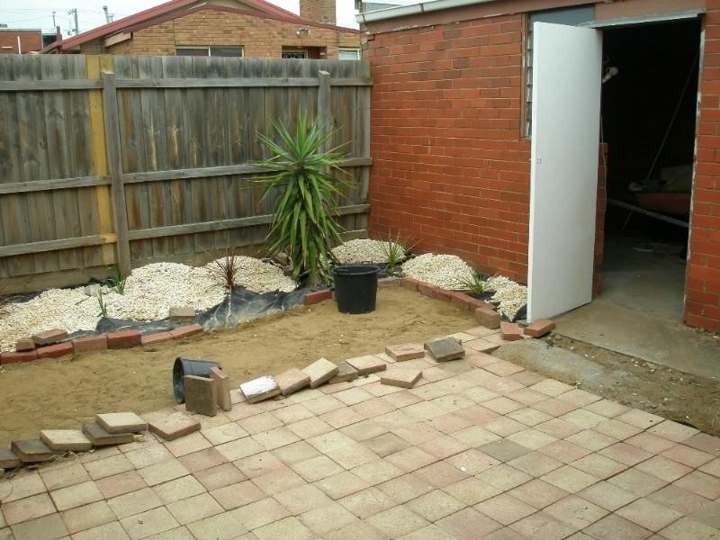 2/5 McLeod Road, Carrum VIC 3197