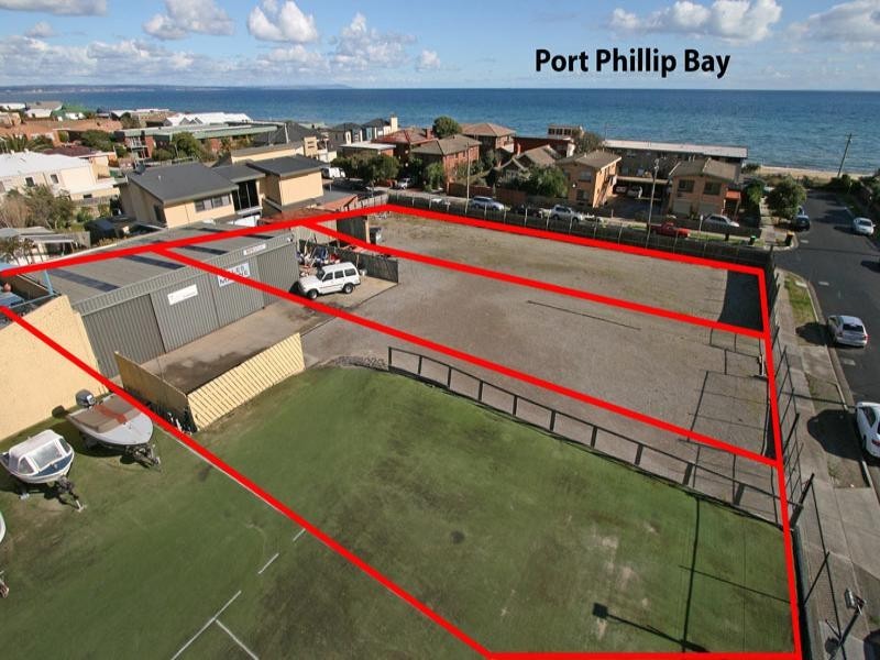 4 & 6 Bank Road, Edithvale VIC 3196