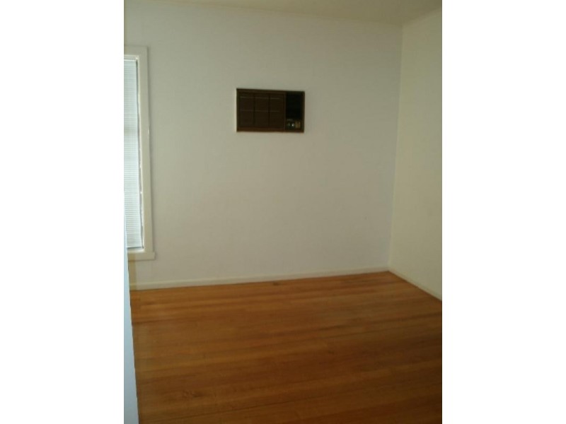 35 Ivan Avenue, Edithvale VIC 3196