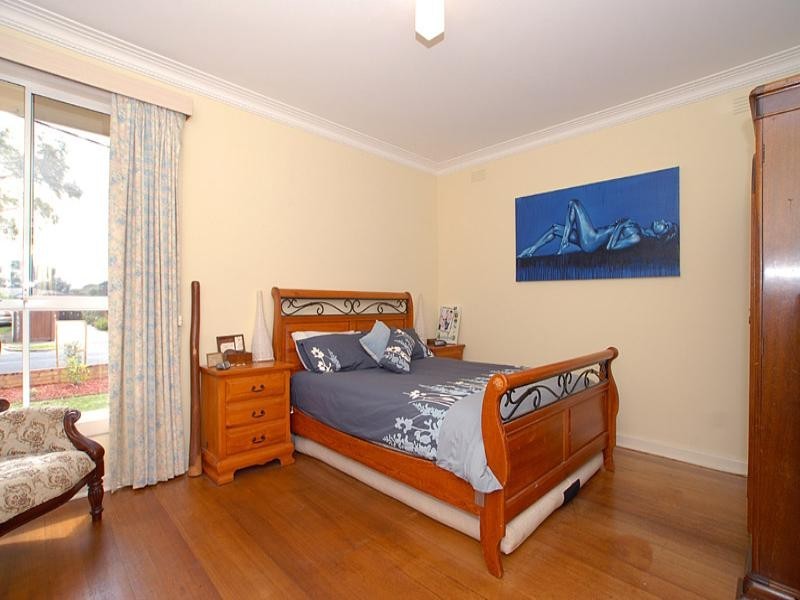 4 Broadway, Bonbeach VIC 3196