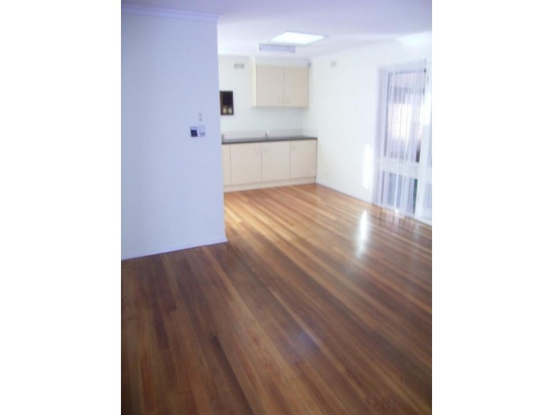 212 Seaford Road, Seaford VIC 3198