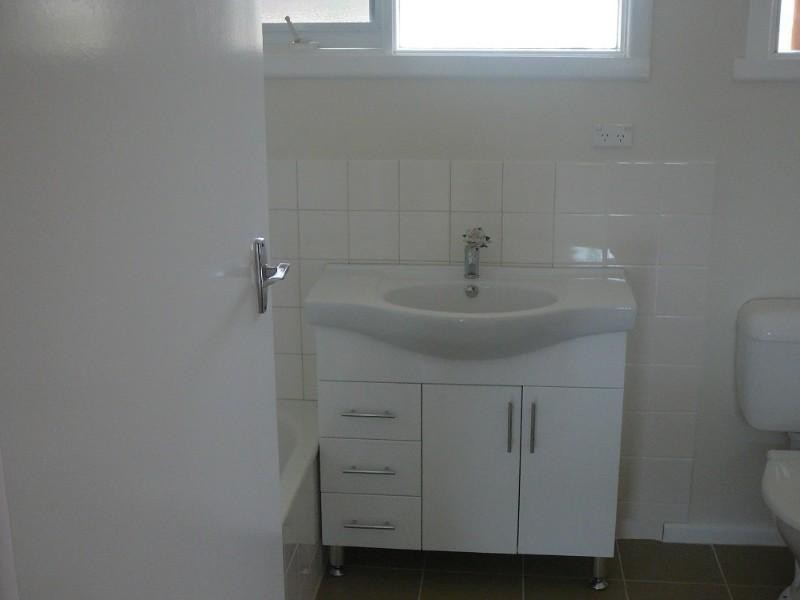 2/1 Golden Avenue, Chelsea VIC 3196