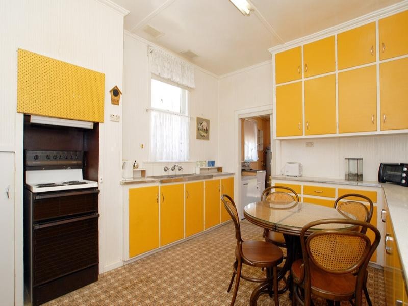2 Poulson Street, Carrum VIC 3197