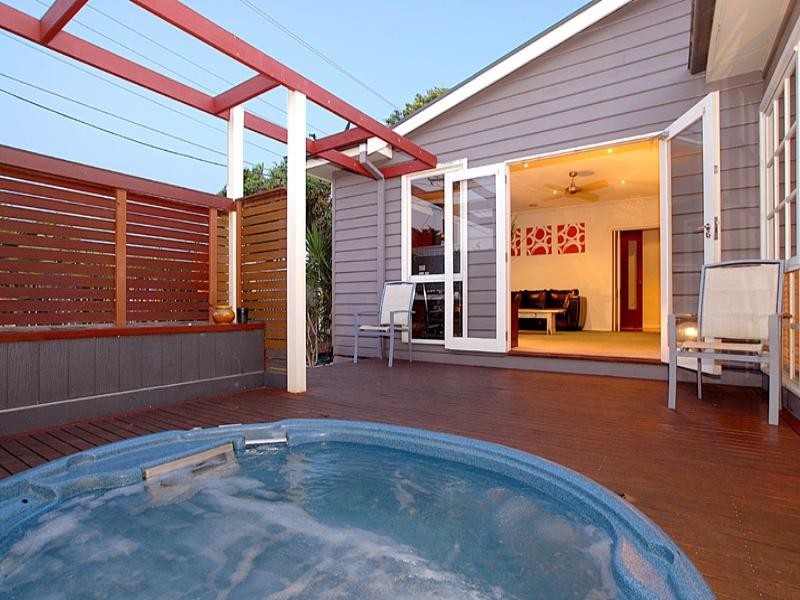 61 Keith Avenue, Edithvale VIC 3196