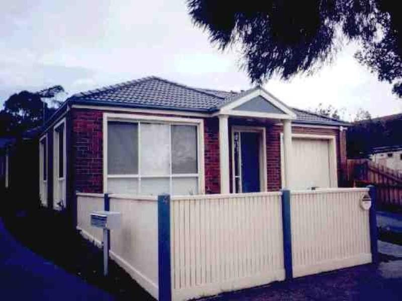 1/4 Clydebank Road, Edithvale VIC 3196