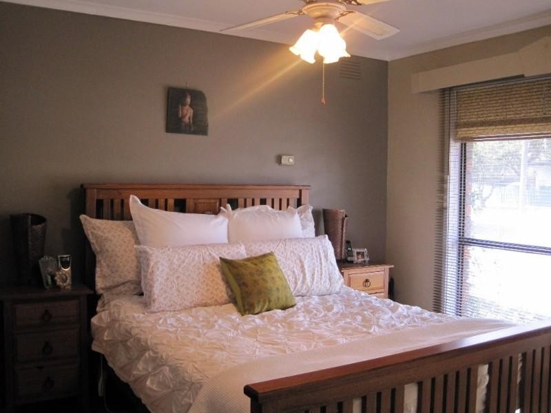 10 Bertrand Road, Chelsea VIC 3196
