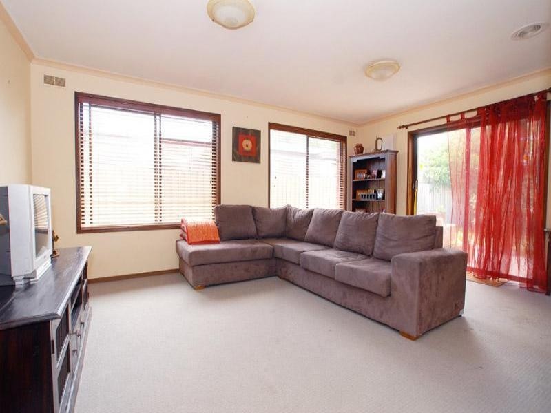 49 Jabiru Drive, Chelsea Heights VIC 3196