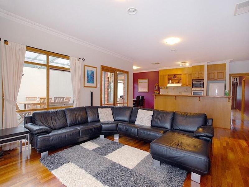 27 Lord Rodney Drive, Patterson Lakes VIC 3197