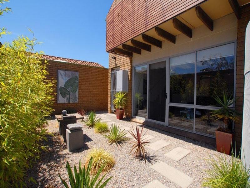 8/10 Broadway, Bonbeach VIC 3196