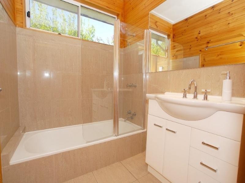 35 Ella Grove, Chelsea VIC 3196