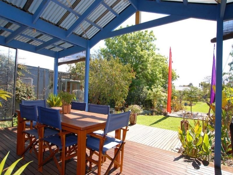 35 Ella Grove, Chelsea VIC 3196