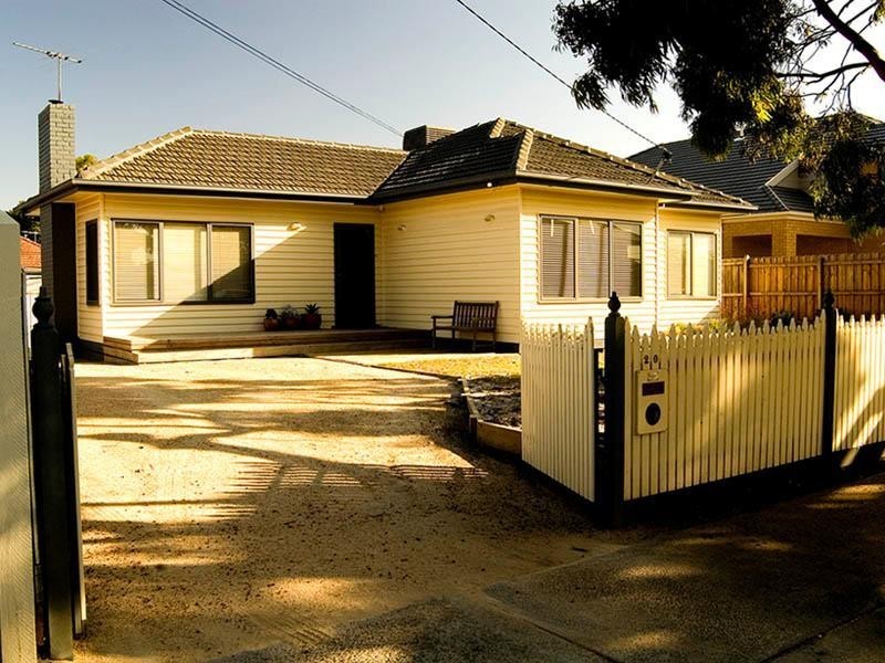 20 Ilma Grove, Bonbeach VIC 3196