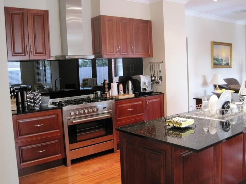 15 Keith Avenue, Edithvale VIC 3196