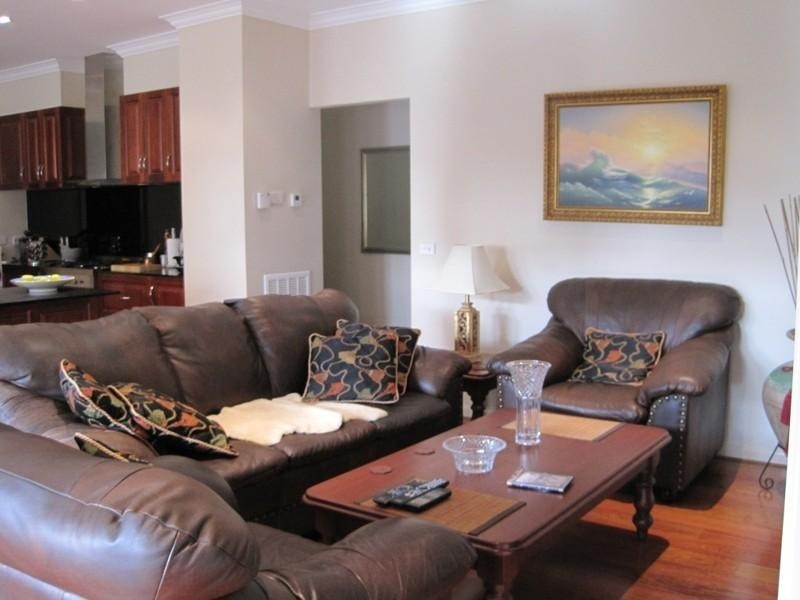 15 Keith Avenue, Edithvale VIC 3196