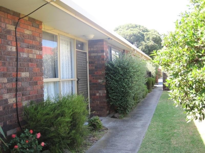 2/45 Sherwood Avenue, Chelsea VIC 3196