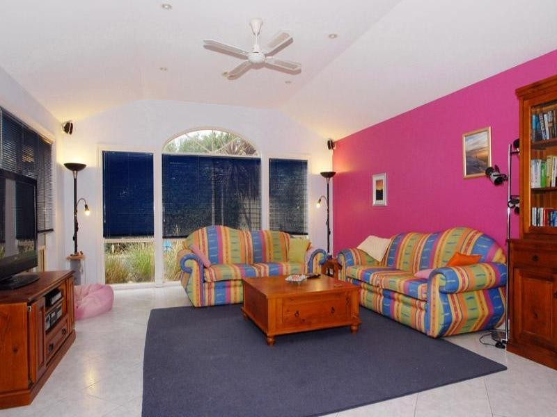 15 Sovereign Close, Patterson Lakes VIC 3197