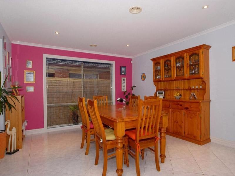 15 Sovereign Close, Patterson Lakes VIC 3197