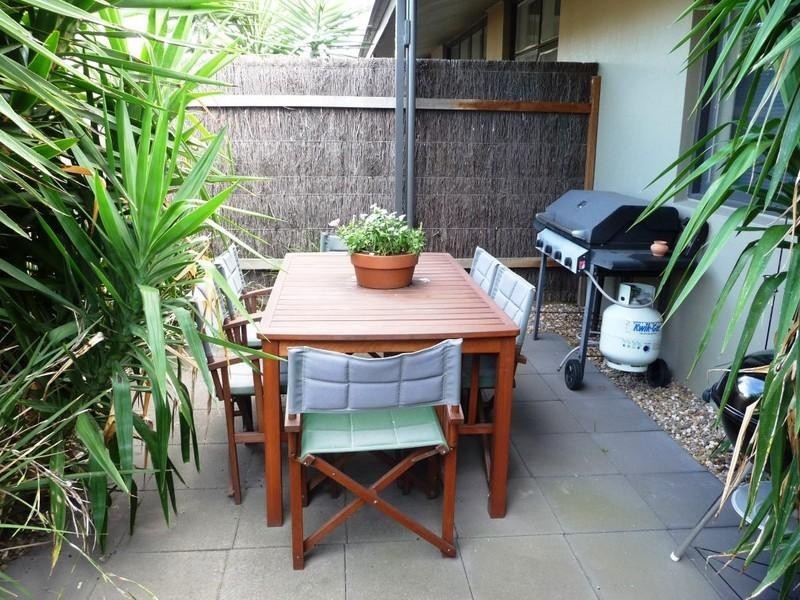 2/3 Donald Grove, Chelsea VIC 3196